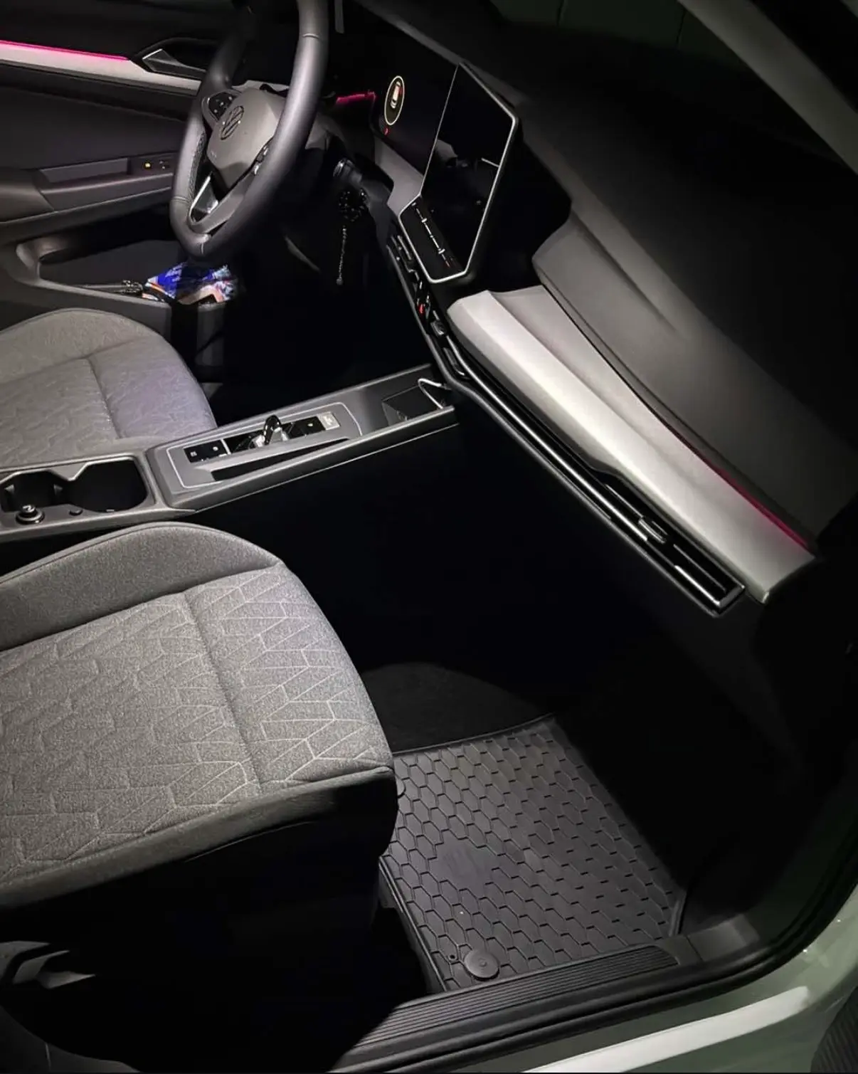 VW GOLF 8 (2019-) — Слика 3